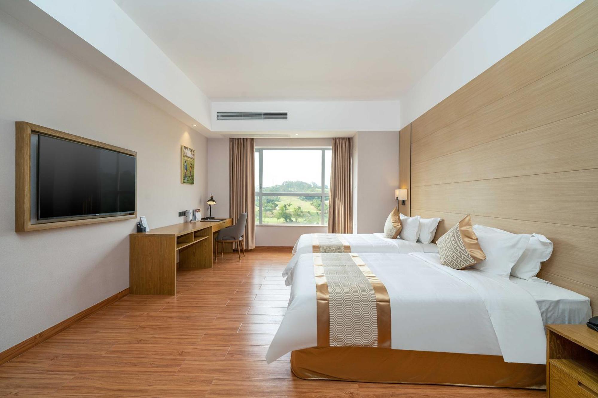 Phoenix Hill Hotel Dongguan - Golf Course Shop Luaran gambar